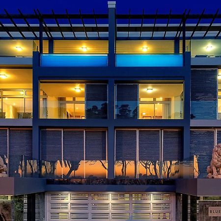 Blue Views Penthouse Beachfront Apartment With Pool Le Cap Extérieur photo