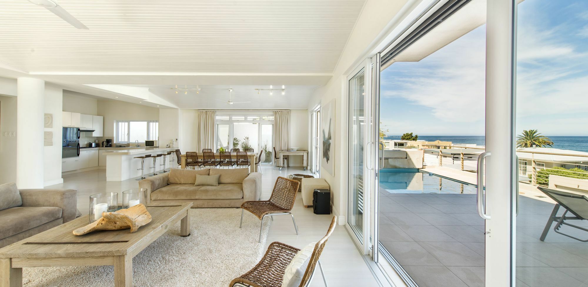 Blue Views Penthouse Beachfront Apartment With Pool Le Cap Extérieur photo