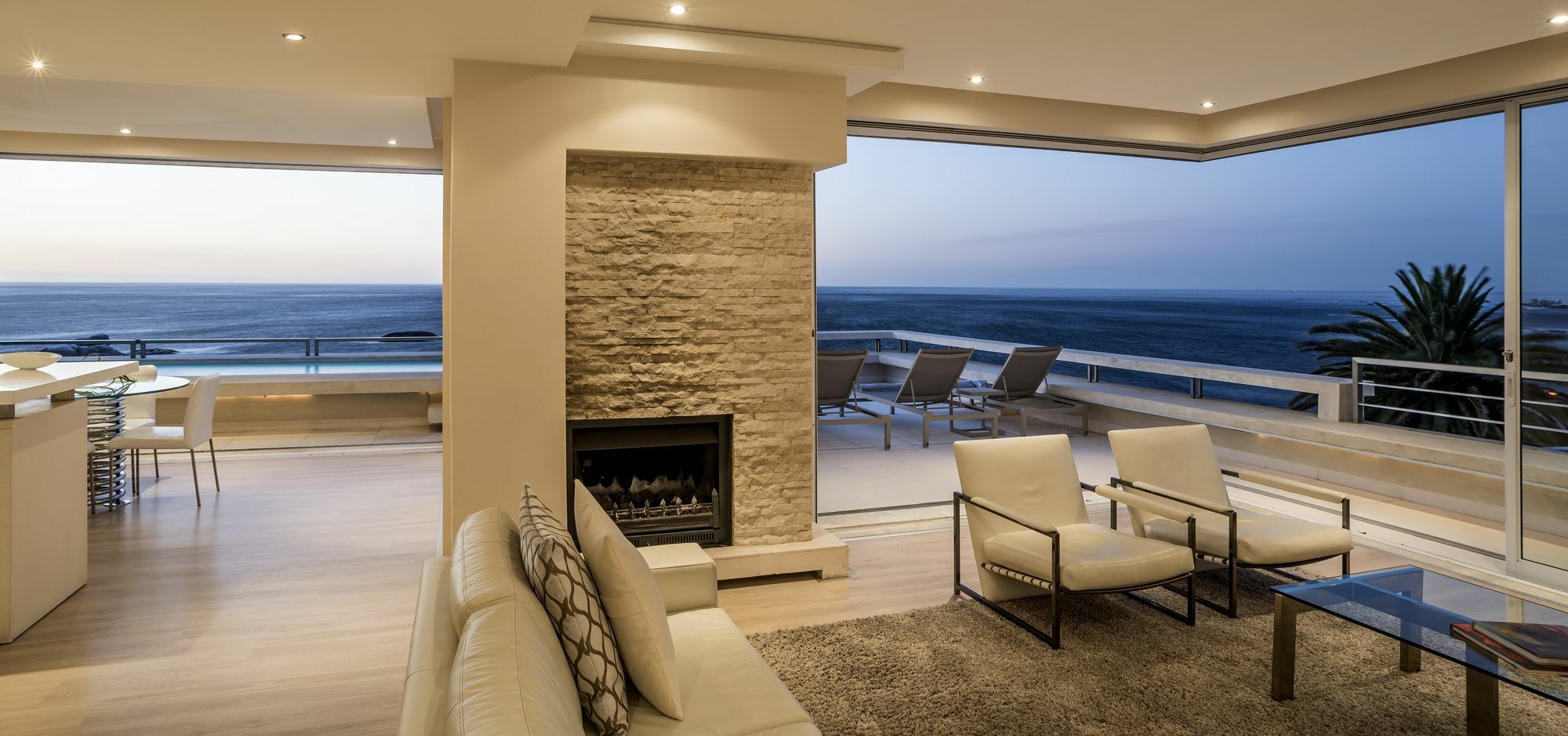 Blue Views Penthouse Beachfront Apartment With Pool Le Cap Extérieur photo