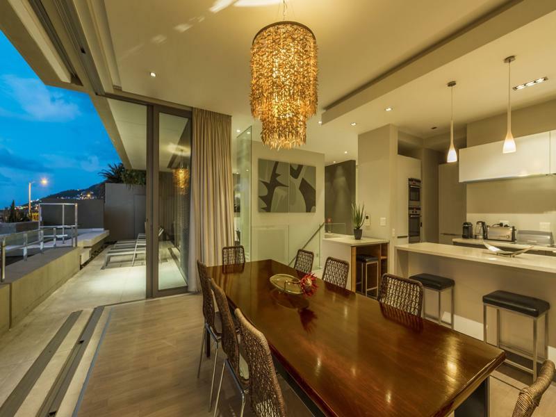 Blue Views Penthouse Beachfront Apartment With Pool Le Cap Extérieur photo