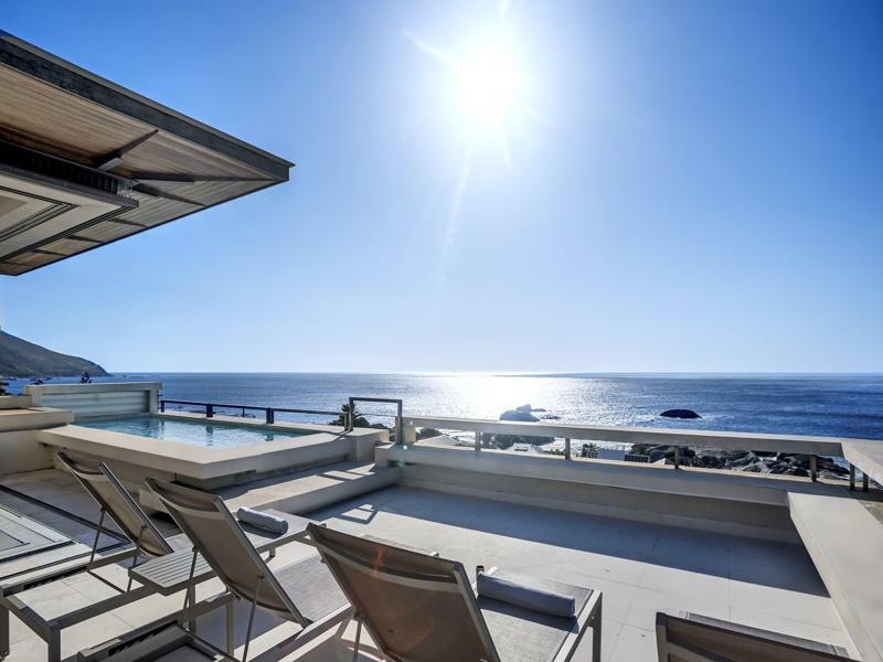 Blue Views Penthouse Beachfront Apartment With Pool Le Cap Extérieur photo
