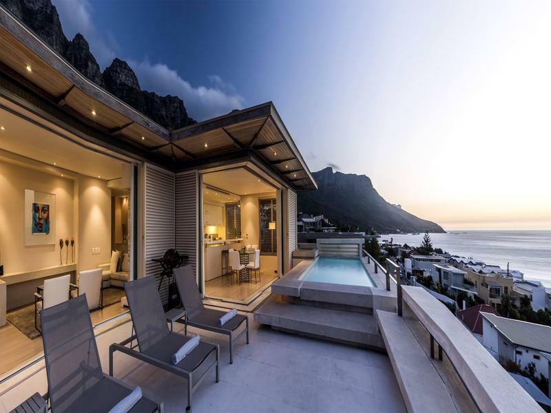 Blue Views Penthouse Beachfront Apartment With Pool Le Cap Extérieur photo